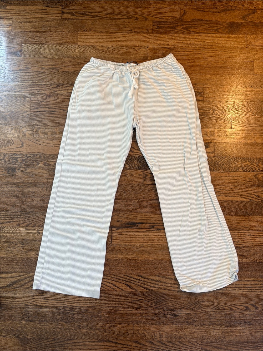 Brandy Melville - striped linen pants